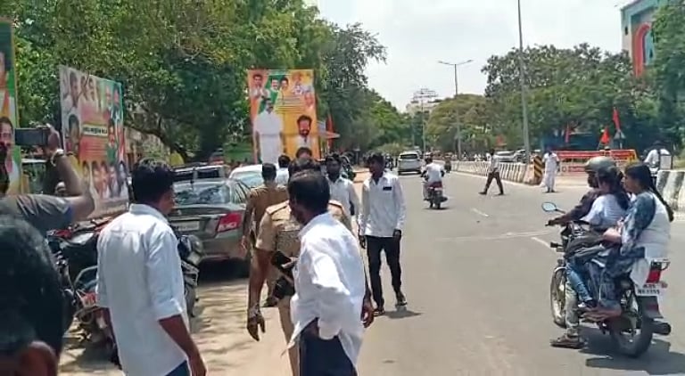 சேரை தூக்கி வீசி ரகளை..
அண்ணாமலை நியமித்த நிர்வாகிகளுக்கு எதிர்ப்பு - கைகலப்பில் முடிந்த பா.ஜ.க கூட்டம்!