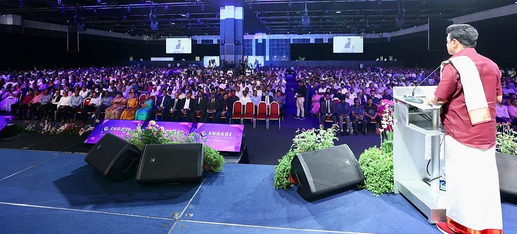 சிங்கப்பூரில் இருந்தாலும் தமிழ்நாட்டில் இருப்பதைப் போல உணர்கிறேன்- முதலமைச்சர் மு.க.ஸ்டாலின் நெகிழ்ச்சி!