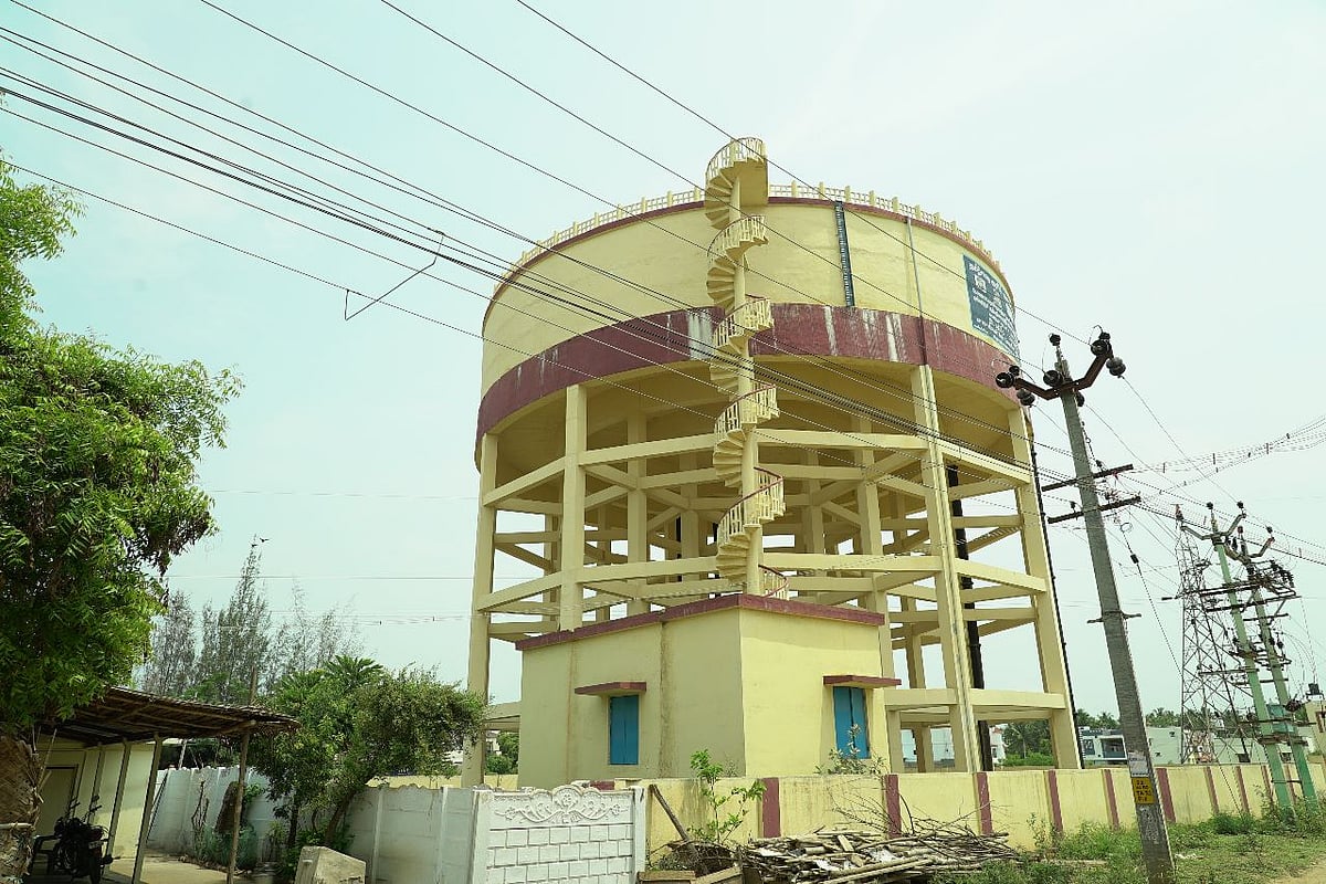 “குடிநீர் தொட்டி அமைக்கும் பணியில் SP.வேலுமணி முறைகேடு” - அ.தி.மு.க ஆட்சியில் நடந்த மற்றொரு ஊழல் அம்பலம்!