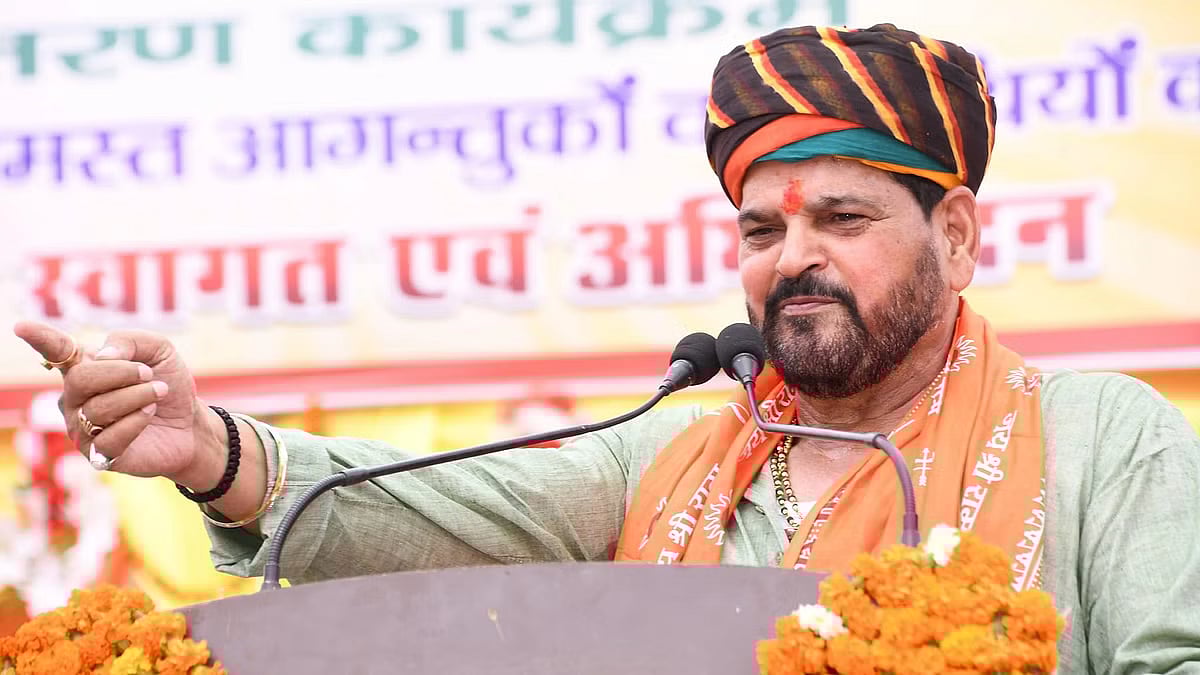 ”நாங்கள் குற்றவாளிகளைப்போல நடத்தப்படுகிறோம், எங்களை உளவுபார்க்கிறார்கள்” -ஒலிம்பிக் நாயகன் குற்றச்சாட்டு!