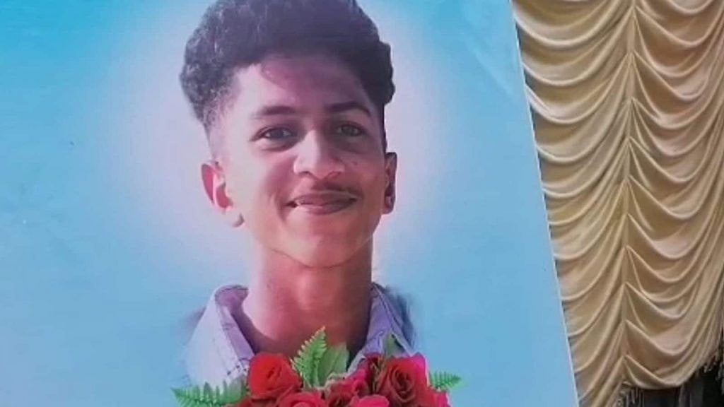 விபத்தில் உயிரிழந்த 10-ம் வகுப்பு மாணவன்.. 10 பேருக்கு உறுப்பு தானம் செய்து நெகிழ்ச்சி !