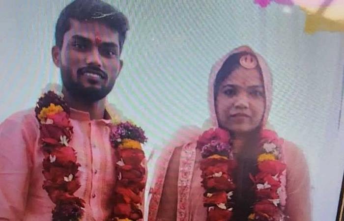 எப்போது திருமணம் என வாக்குவாதம்.. ஆத்திரத்தில் விஷம்குடித்த காதலன் பலி.. காதலிக்கு காத்திருந்த அதிர்ச்சி!