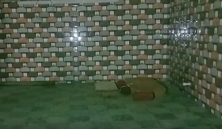 தண்ணீர் தொட்டியில் விழுந்து 6 வயது சிறுவன் பரிதாப பலி.. பெற்றோர் கண் எதிரே நடந்த கொடுமை!