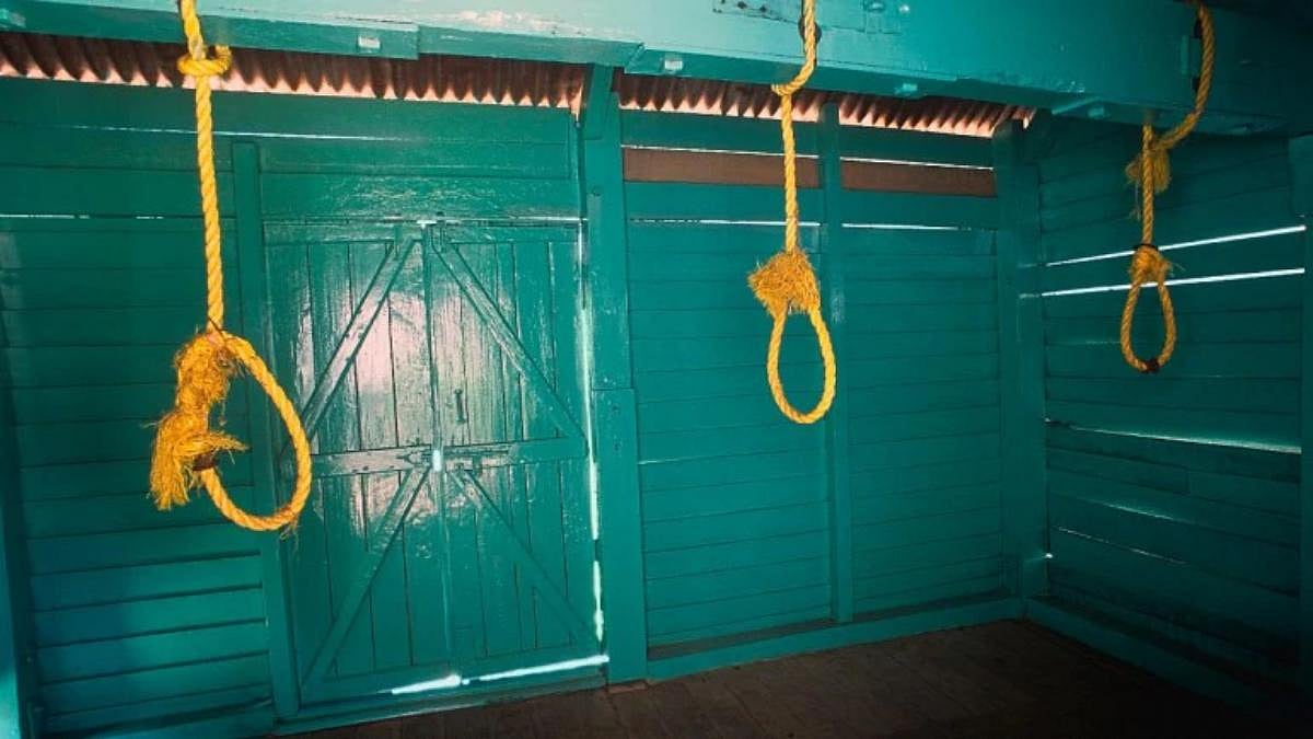 ‘‘தூக்கைத் தூக்கிலிடுங்கள்” - ‘நிராயுதபாணிகளுக்காகத் துடிக்கும் ஓர் இதயம்’ - முரசொலி தலையங்கம் !