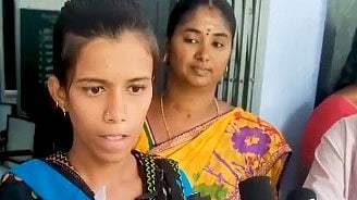 ”எனது திருநங்கை சமூகத்திற்கே கிடைத்த வெற்றி”.. +2 தேர்வில் தேர்ச்சி பெற்ற மாணவி ஸ்ரேயா நெகிழ்ச்சி!