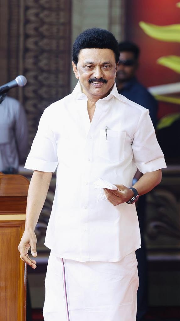 திராவிட மாடல் அரசின் 2 ஆண்டு சாதனை விளக்கப் பொதுக்கூட்டம் - முதலமைச்சரின் புகைப்படத் தொகுப்பு ! 