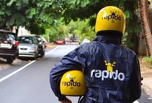 பிறந்த நாள் அன்று இளம் பெண்ணுக்கு நடந்த சோகம்.. கதறி அழுத நண்பர்கள் - உறவினர்கள்!