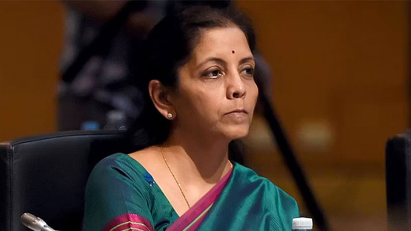 ரூ.2000 நோட்டு விவகாரம்.. நாடாளுமன்றத்தில் அப்பட்டமாக பொய் கூறினாரா நிர்மலா சீதாராமன் ? பின்னணி என்ன ?