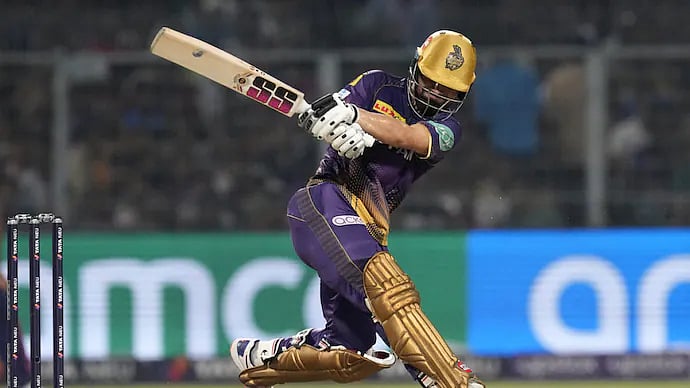 ஜாம்பவான்களின் வரிசையில் இவர் இணைந்துவிட்டார் -இளம்வீரரை புகழ்ந்து தள்ளிய ஹர்பஜன் சிங் !