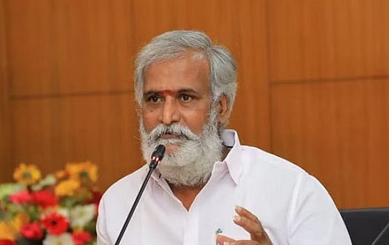 சிதம்பரம் தீட்சிதர்கள் என்றால் அவர்கள் மீது சட்டம் பாயக்கூடாதா?: ஆளுநருக்கு அமைச்சர் சேகர்பாபு கேள்வி!