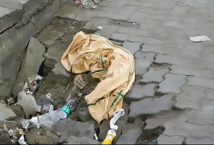 பாஜகவினரை அடித்து விரட்டிய இந்து மக்கள் கட்சியினர்.. உள்ளாடையுடன் ஓடிய பாஜக மாவட்ட தலைவர் !