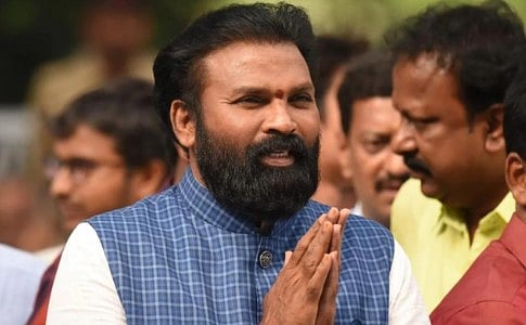 கர்நாடகா தேர்தல் முடிவு நிலவரம்.. 8 பா.ஜ.க அமைச்சர்கள் கடும் பின்னடைவு: பெரும்பான்மை பெறும் காங்கிரஸ்!