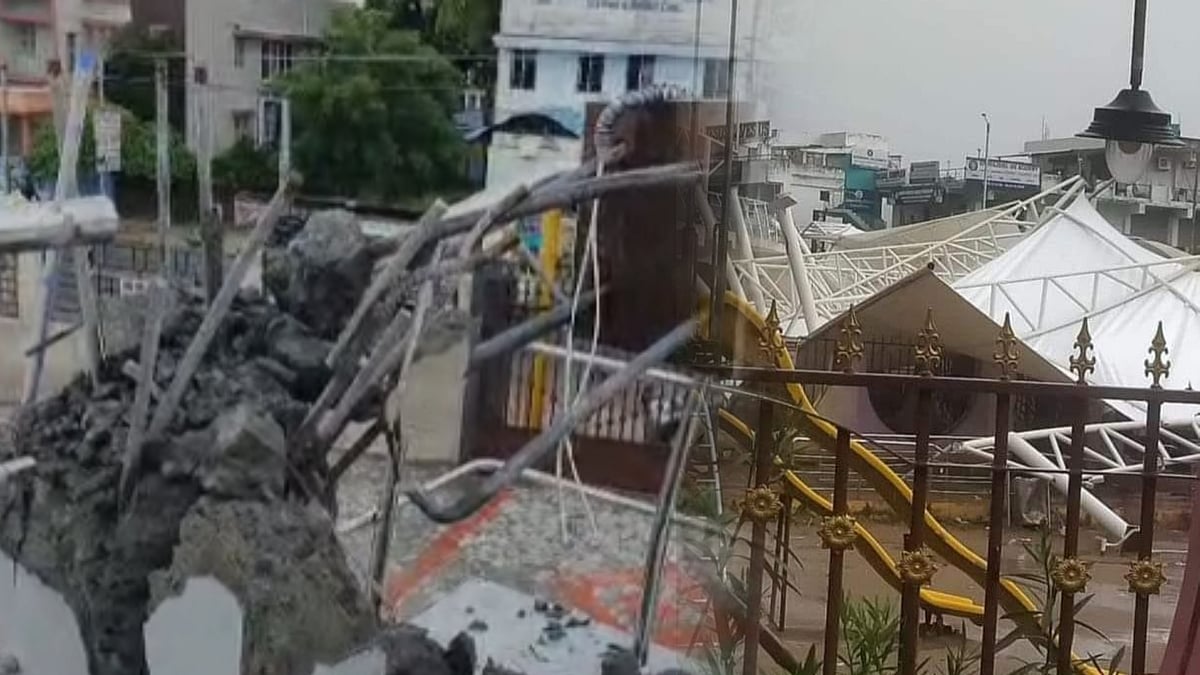 அதிமுக ஆட்சியின் ஸ்மார்ட் சிட்டி திட்டத்தின் மற்றுமொரு அவலம்.. சிறு மழைக்கே இடிந்து விழுந்த மைதான கேலரி !