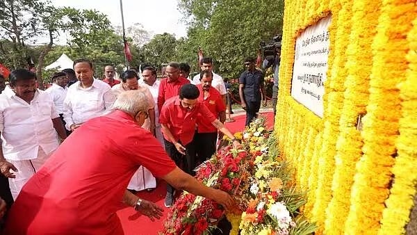 “விட்டுக்கொடுப்பதை அவமானமாக கருதாமல் பெருமையாக கருதுகிறேன்..” - உழைப்பாளர் தினத்தில் முதலமைச்சர் உரை !