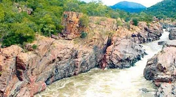 “மேகதாது அணை கட்ட தமிழ்நாடு அரசு ஒருபோதும் அனுமதிக்காது..” : பழனிசாமிக்கு அமைச்சர் துரைமுருகன் பதிலடி!