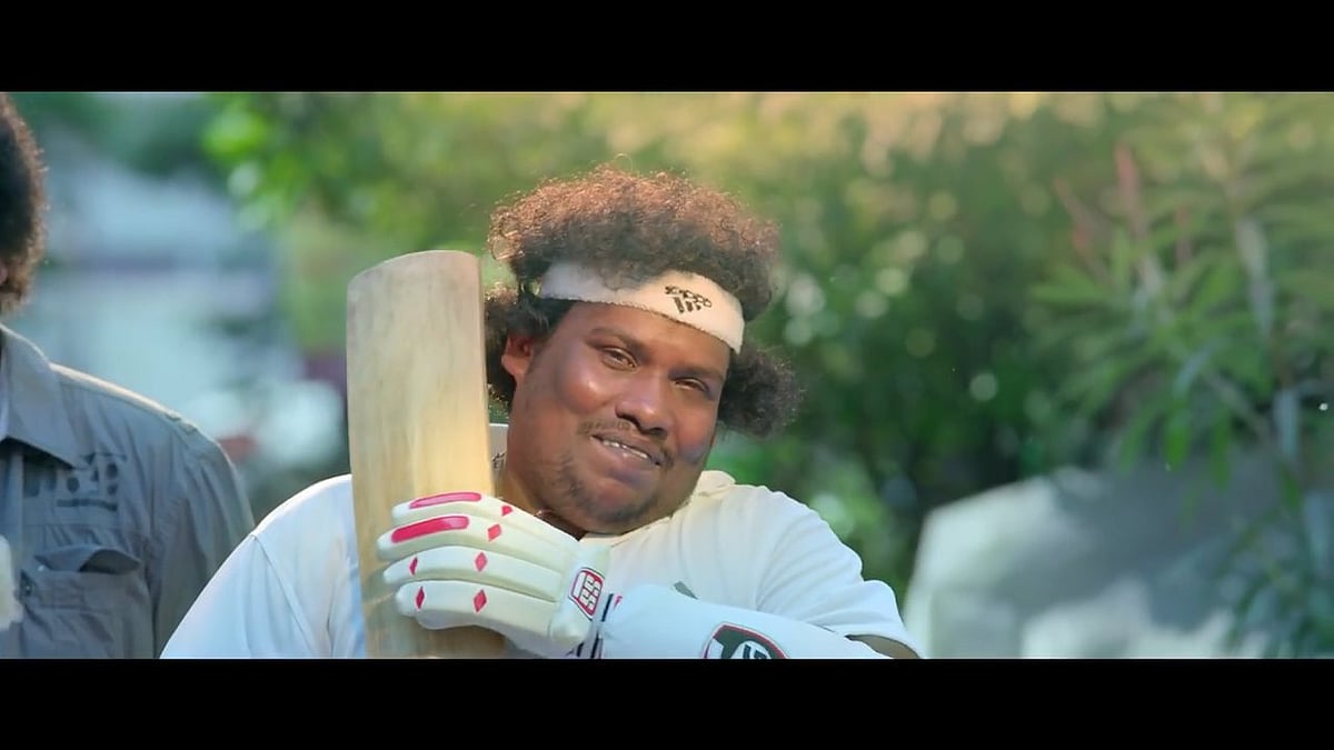 ஸ்னூக்கர் பந்துகளை வைத்து கோலி விளையாட்டு.. நடிகர் யோகி பாபு செய்த குசும்பு வீடியோ வைரல் !