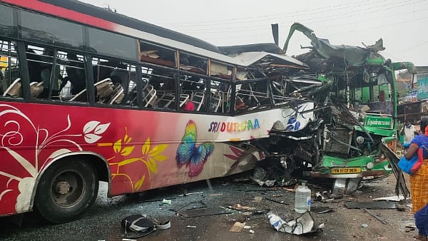 சாலை விபத்து.. இறந்தவர்கள் குடும்பத்திற்கு இரங்கல் தெரிவித்து நிதியுதவி வழங்க முதலமைச்சர் உத்தரவு!