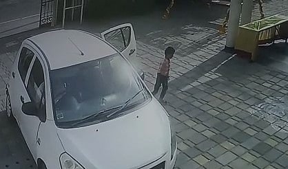 திருமண நிகழ்விற்கு வந்த 6 வயது சிறுவன் திடீர் மாயம்.. 3 மணி நேரத்தில் கண்டுபிடித்த சென்னை போலிஸ்!