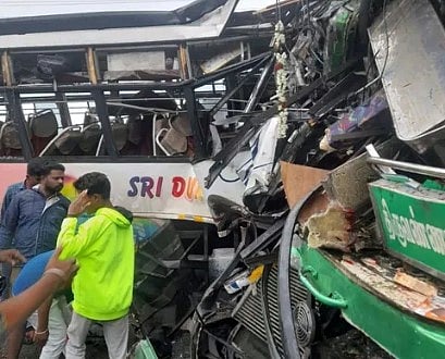 சாலை விபத்து.. இறந்தவர்கள் குடும்பத்திற்கு இரங்கல் தெரிவித்து நிதியுதவி வழங்க முதலமைச்சர் உத்தரவு!