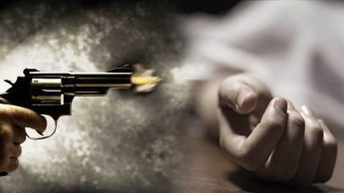 ஜாமினில் எடுத்த மனைவி மீது சந்தேகம்.. தெருவில் ஓட ஓட சுட்டு கொலை செய்த கொடூர கணவர் ! 