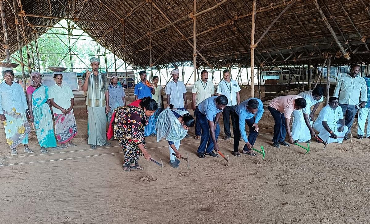 11ம் நூற்றாண்டிலேயே சோழ தேசத்தில் வணிகம் செய்த சீனா.. அகழாய்வில் உறுதி செய்த சீன பானை ஓடுகள்!