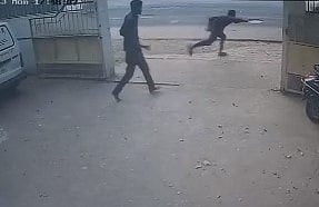 வானதி சீனிவாசன் அலுவலகத்திற்குள் புகுந்த மர்ம நபர்.. வெளியேற்றப்பட்ட சில மணி நேரத்தில் மர்ம மரணம்!