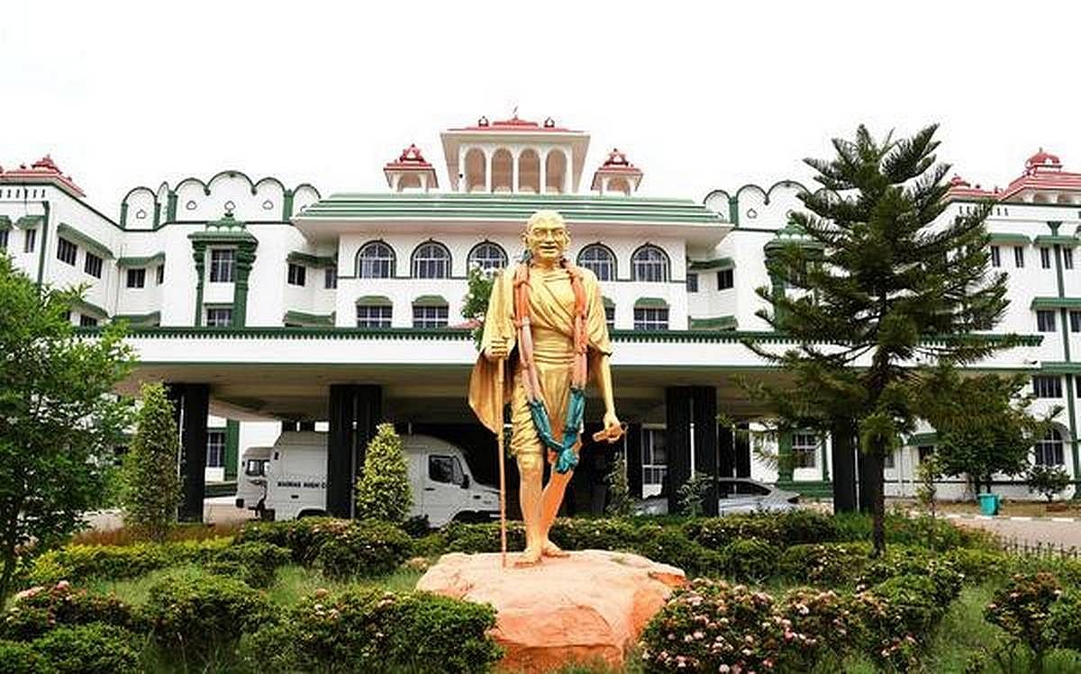 இந்த அவசரம் நீதிமன்ற உத்தரவுகளை பின்பற்றுவதில் ஏன் இல்லை?: ஒன்றிய அரசுக்கு  உயர்நீதிமன்றம் சரமாரி கேள்வி!