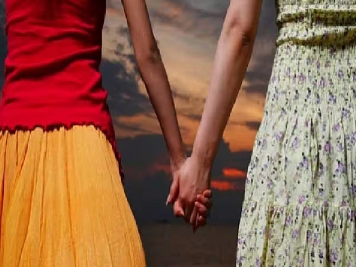 தோழியை திருமணம் செய்ய ஆணாக மாற முயன்ற இளம்பெண்.. மந்திரவாதியை அணுகியபோது நேர்ந்த கொடுமை! - நடந்தது என்ன?