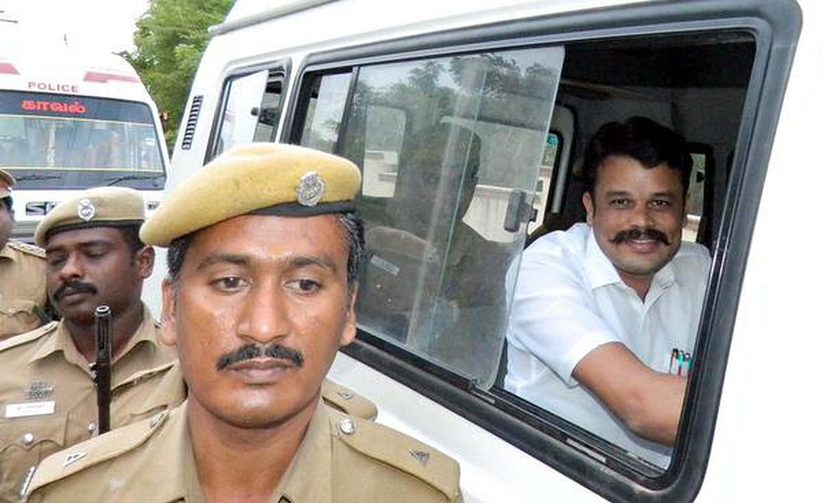 கோகுல்ராஜ் உள்ளிட்ட 8 பேருக்கும் வாழ்நாள் முழுவதும் சிறை.. தண்டனையை உறுதி செய்தது சென்னை உயர் நீதிமன்றம்!