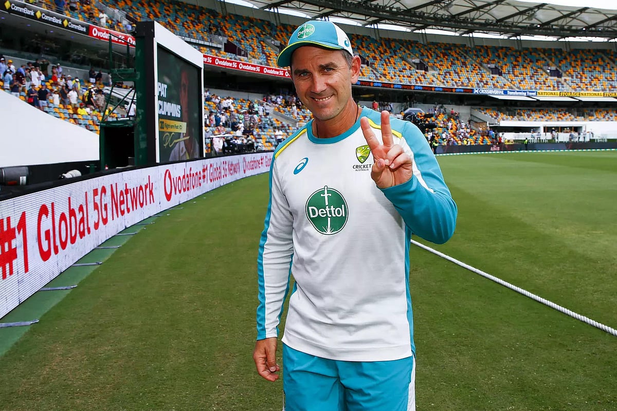 "BCCI கோலிக்கு அநீதி இழைத்துவிட்டது.. அவரை இப்படி நடத்தியிருக்க கூடாது" -ஆஸ். முன்னாள் வீரர் காட்டம் !