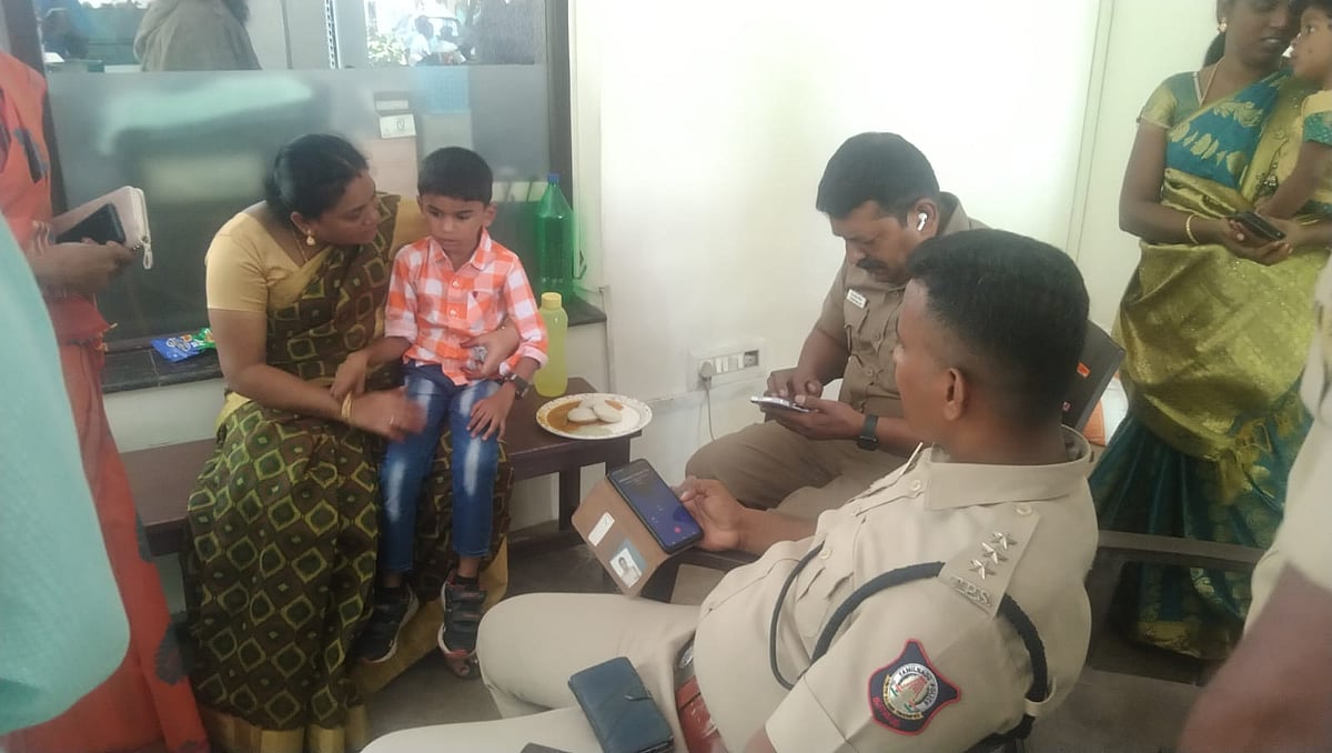 திருமண நிகழ்விற்கு வந்த 6 வயது சிறுவன் திடீர் மாயம்..  3 மணி நேரத்தில் கண்டுபிடித்த சென்னை போலிஸ்!