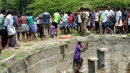 வீட்டில் காதலை சொன்ன சகோதரிகள்.. எதிர்ப்பு தெரிவித்த பெற்றோர்: அடுத்த நடந்த அதிர்ச்சி சம்பவம்!