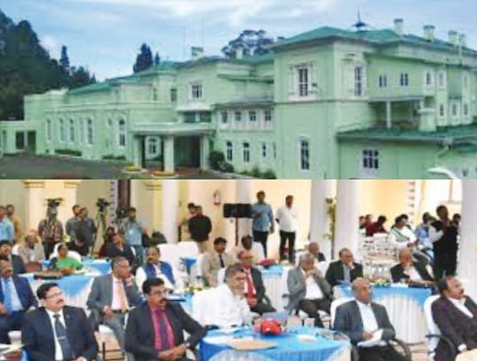 ரயில் விபத்தால் நாடே அதிர்ந்தபோது குளு குளு வாசத்தில் அரசியல் நடத்திய ஆளுநர் -சிலந்தி கட்டுரை விமர்சனம் !