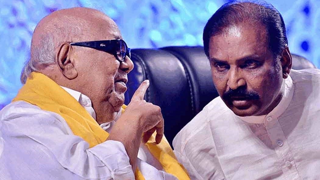 ”பன்னாட்டு நிறுவனங்களில் இன்று தமிழர்கள் இருக்கக் காரணம் கலைஞர்”:  வைரமுத்து பெருமிதம்!