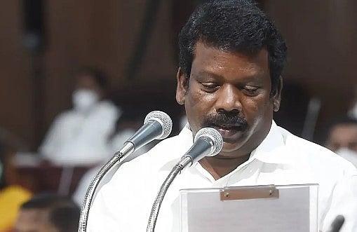 ”இந்த மண்ணில் கடைசித் தமிழர் உள்ளவரை முத்தமிழறிஞர் கலைஞர் போற்றப்படுவார்”.. செல்வப்பெருந்தகை வாழ்த்து!