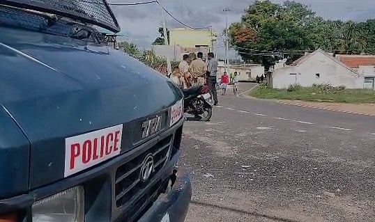 மகளை  கொன்ற தந்தை.. காதலி இறந்ததால் தற்கொலை செய்து கொண்ட காதலன்: கர்நாடகாவில் பகீர்!