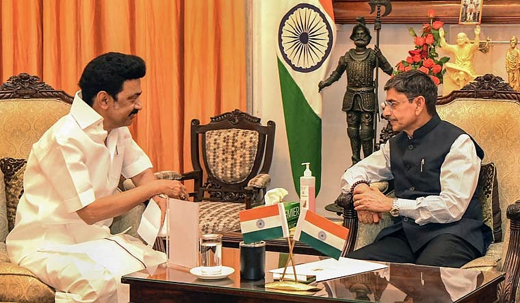 ஆளுநர் அத்துமீறல்கள்.. குடியரசு தலைவருக்கு முதல்வர் எழுதியுள்ளது கடிதம் அல்ல குற்றப்பத்திரிக்கை: முரசொலி!