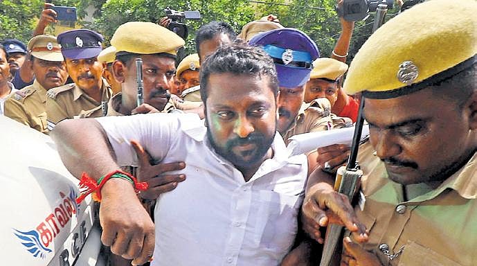 கையெழுத்திடாமல் டிமிக்கி.. பாஜக மாநில செயலாளர் SG சூர்யாவின் 2 மனுக்களும் தள்ளுபடி.. நீதிமன்றம் அதிரடி!