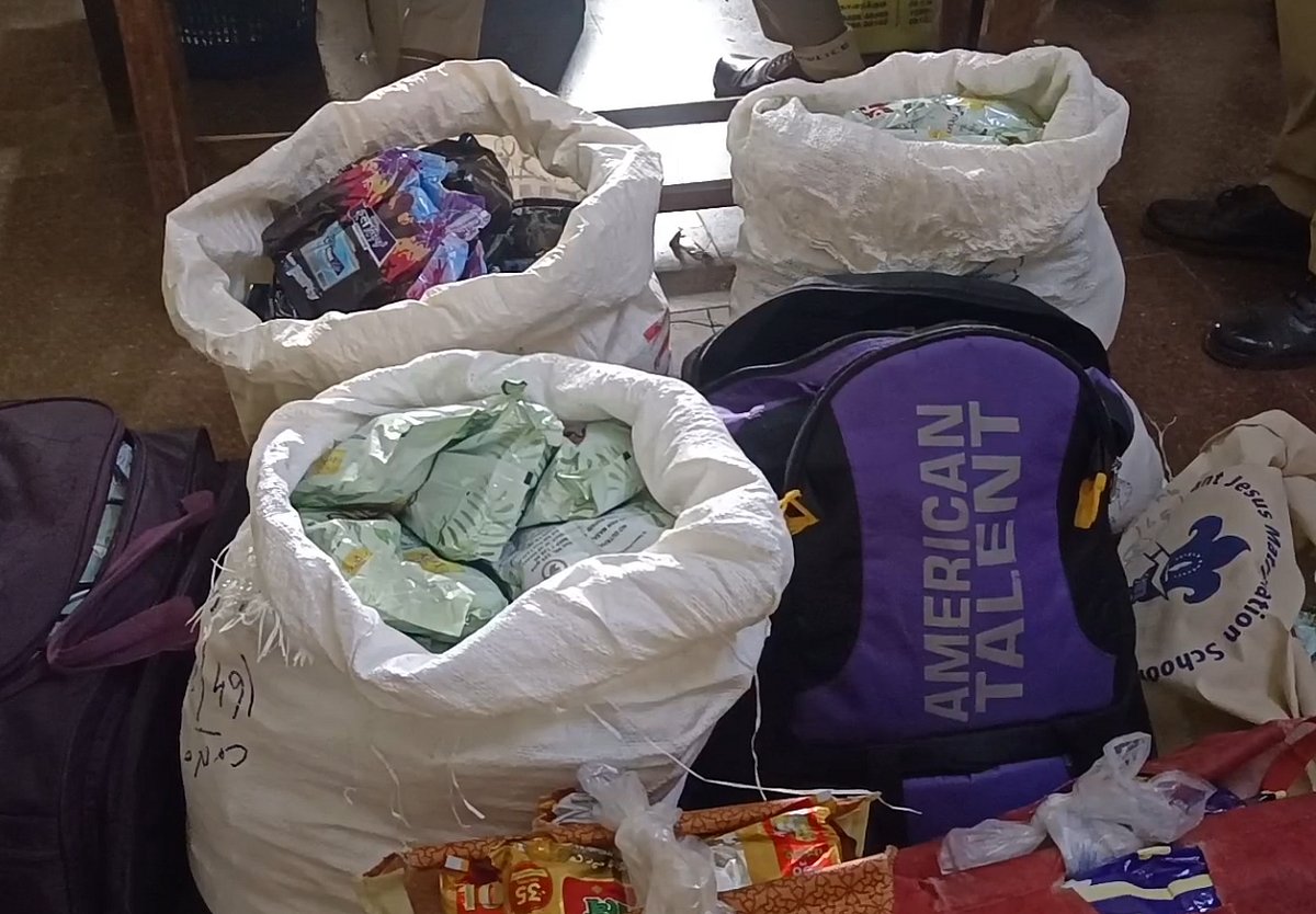 போலிசார் சோதனையில் சிக்கிய 48 கிலோ புகையிலை, மசாலா போதைப் பொருள்கள்.. நாம் தமிழர் நிர்வாகி அதிரடி கைது !