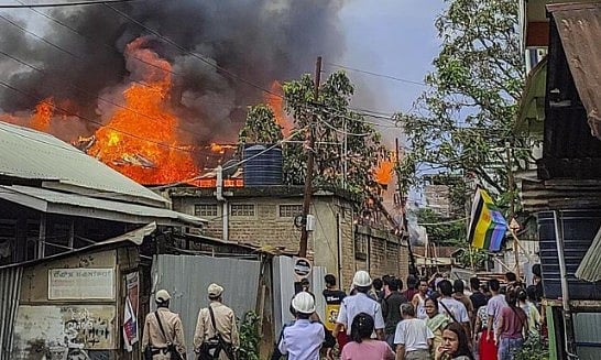 ”நாட்டை காத்த தன்னால் மனைவியை காக்க முடியவில்லை”..  நிர்வாணப்படுத்தப்பட்ட பெண்ணின் கணவர் வேதனை!