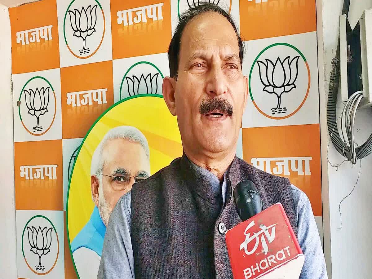 மணிப்பூர்: தூங்கிக்கொண்டிருக்கிறார் பிரதமர்.. மோடியை விமர்சித்து பாஜகவிலிருந்து விலகிய செய்தி தொடர்பாளர்!