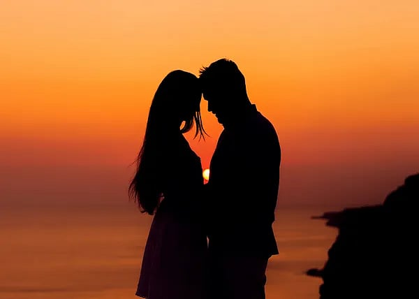 “என்னை விட்டு எங்கையும் போக கூடாது..” - காதலனுக்கு சூனியம் வைக்க பெண் செய்த காரியத்தால் அதிர்ந்த போலிஸ்!