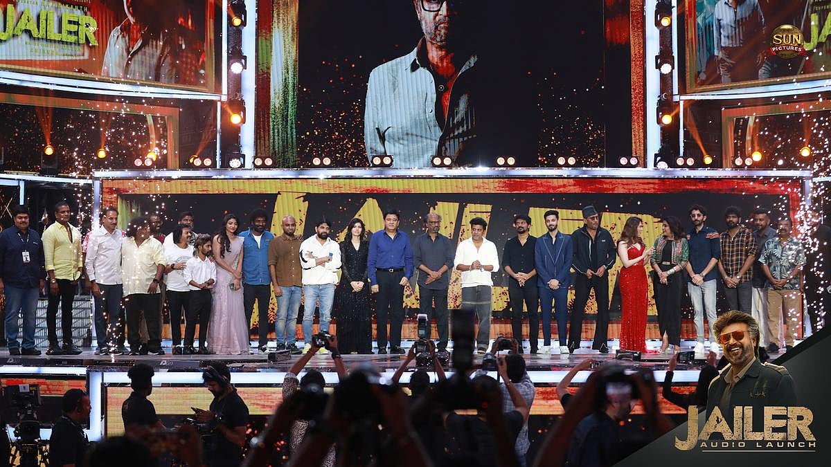 Jailer : “குரைக்காத நாயுமில்லை, குறை சொல்லாத வாயுமில்லை..” - வைரலாகும் ரஜினி சொன்ன குட்டி ஸ்டோரி !