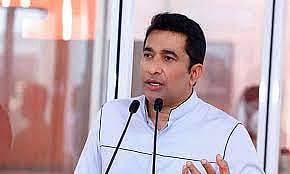 "மீண்டும் பல்டியடித்த பாகிஸ்தான்.. உலகக்கோப்பை தொடருக்காக இந்தியாவுக்கு வரமாட்டோம்" -அமைச்சர் கருத்து !