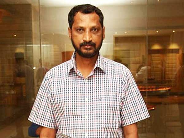 “மனதின் அடியாழம் தொட்டுத் தூரெடுத்த வரிகள்” - நா.முத்துக்குமார் பிறந்ததின சிறப்புப் பகிர்வு!