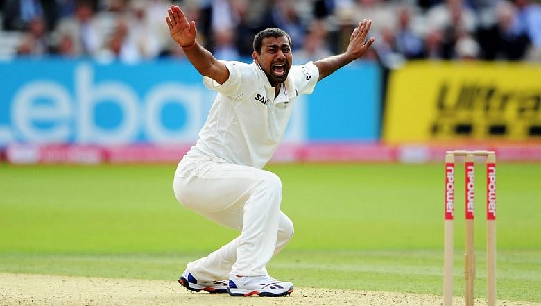 நொறுங்கிய கார்.. விபத்தில் சிக்கிய இந்திய அணியின் முன்னாள் வீரர்: எப்படி இருக்கிறார் பிரவீன்குமார்?