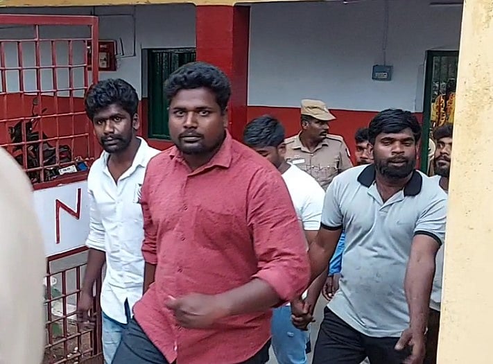 YouTube சேனல் நடத்தி வந்த வாலிபர் கடத்தல்.. ஒரு மணி நேரத்தில் மீட்ட போலிஸ்: விசாரணையில் பகீர் உண்மை!