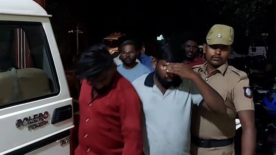 YouTube சேனல் நடத்தி வந்த வாலிபர் கடத்தல்.. ஒரு மணி நேரத்தில் மீட்ட போலிஸ்: விசாரணையில் பகீர் உண்மை!