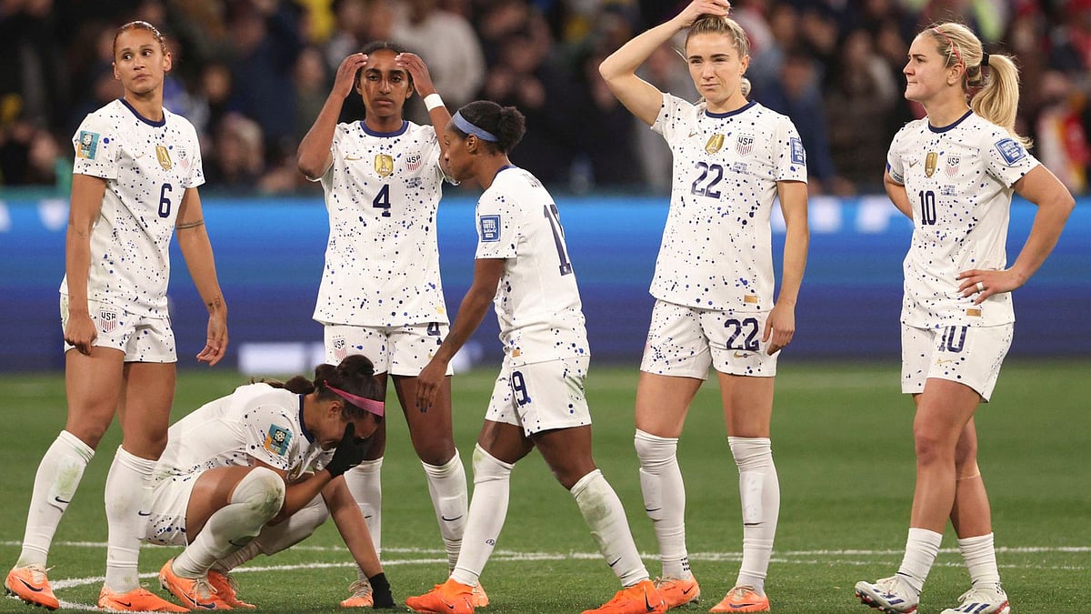 FIFA மகளிர்  உலகக்கோப்பை : வெளியேறியது நான்கு முறை உலகக்கோப்பை சாம்பியனான அமெரிக்கா.. ஸ்வீடன் அபாரம் !