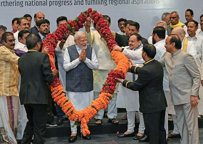 ”2024-ல் நாட்டு மக்களால் பா.ஜ.க தூக்கி எறியப்படும்”.. வி.சி.க தலைவர் தொல்.திருமாவளவன் நம்பிக்கை!